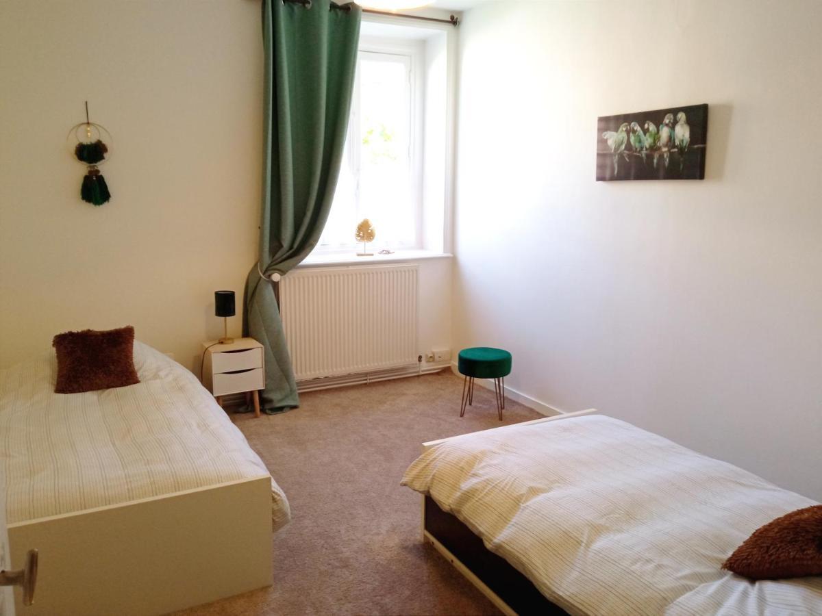Ferienwohnung Au Pied Du Beffroi Arras Exterior foto